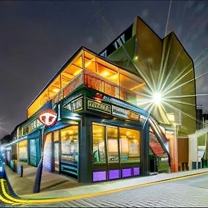 Private Boutique , Londra Regno Unito